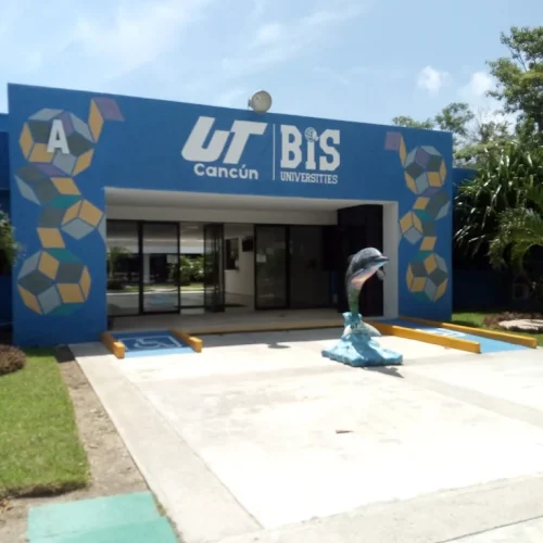 imagen3-universidad-tecnologica-de-cancun-santoto-tunja-boyaca
